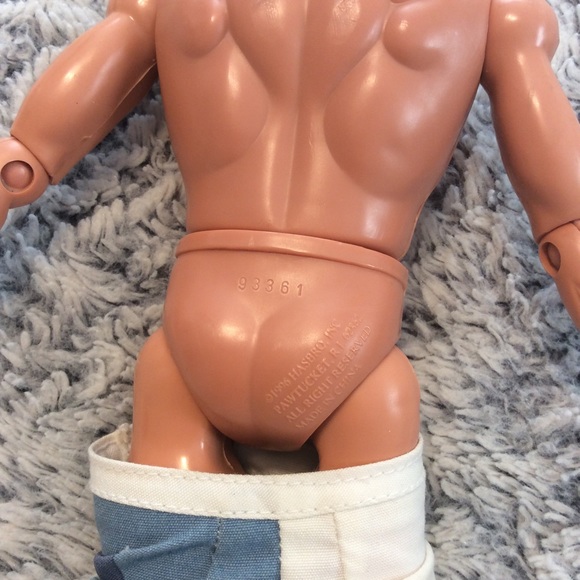 Vintage G.I. Joe in Winter Camo - Picture 3 of 8